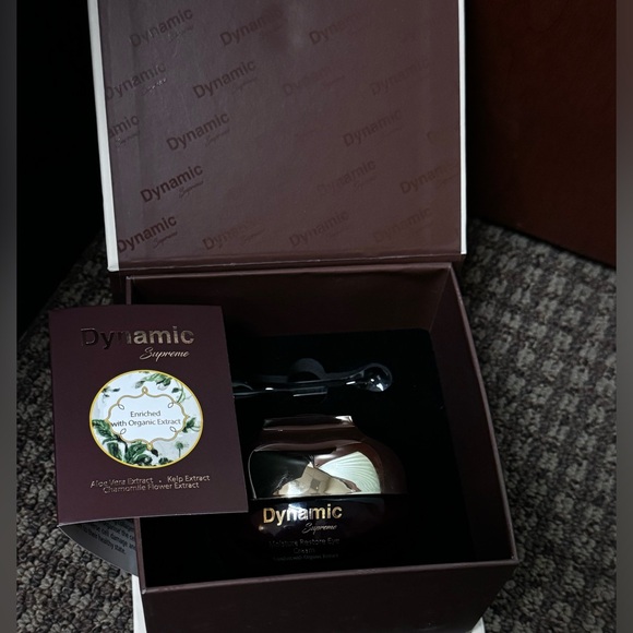 NIB Dynamic Supreme Moisture Restore Eye Cream - Picture 3 of 4